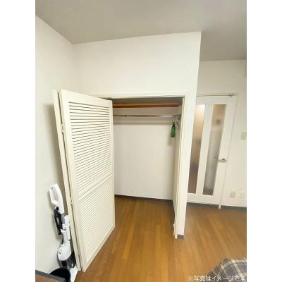 ユニオンマンスリー南行徳７　207　1K・シングル☆【禁煙ルーム】人気の角部屋♪安心のモニター付きインターフォン＆室内洗濯機完備！仕事や勉強、趣味におすすめデスク・チェアのあるお部屋の物件画像