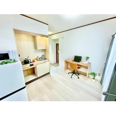 【名古屋市天白区/八事駅徒歩6分/無料Wi-Fi/角部屋/バストイレ別/防犯カメラ/名城大学まで徒歩2分】ソフィ八事 302号室 ファミマンの物件画像