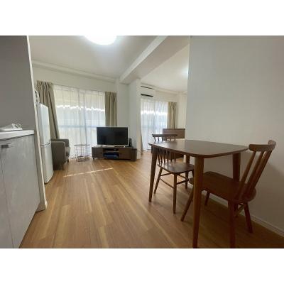 広々12帖！内外装フルリフォーム済み！中野駅徒歩圏内！バストイレ別タイプ！独立洗面台付！角部屋！ＭＨ中野Bの物件画像