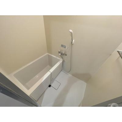 広々12帖！内外装フルリフォーム済み！中野駅徒歩圏内！バストイレ別タイプ！独立洗面台付！角部屋！ＭＨ中野Bの物件画像