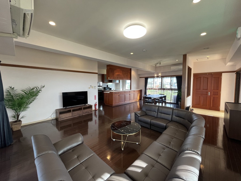 マンスリーリブマックス沖縄残波岬ミラーズ◆ワンエグゼ【3LDK・駐車場有】≪ラグジュアリーシリーズ≫の物件画像