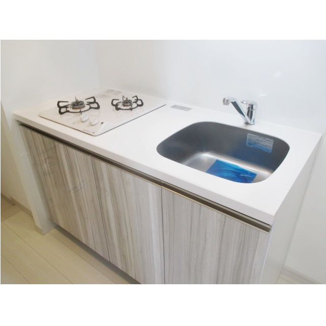 マンスリーリブマックス東武スカイツリーライン梅島クレヴィスタ★『禁煙ルーム・26平米・築浅』【Wi-Fi無制限・デスク・チェア】≪プレミアムシリーズ≫の物件画像