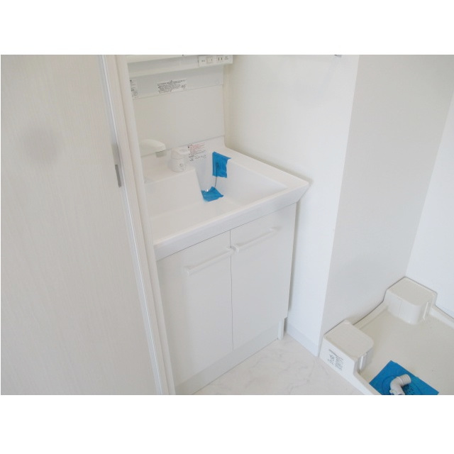 マンスリーリブマックス東武スカイツリーライン梅島クレヴィスタ★『禁煙ルーム・26平米・築浅』【Wi-Fi無制限・デスク・チェア】≪プレミアムシリーズ≫の物件画像