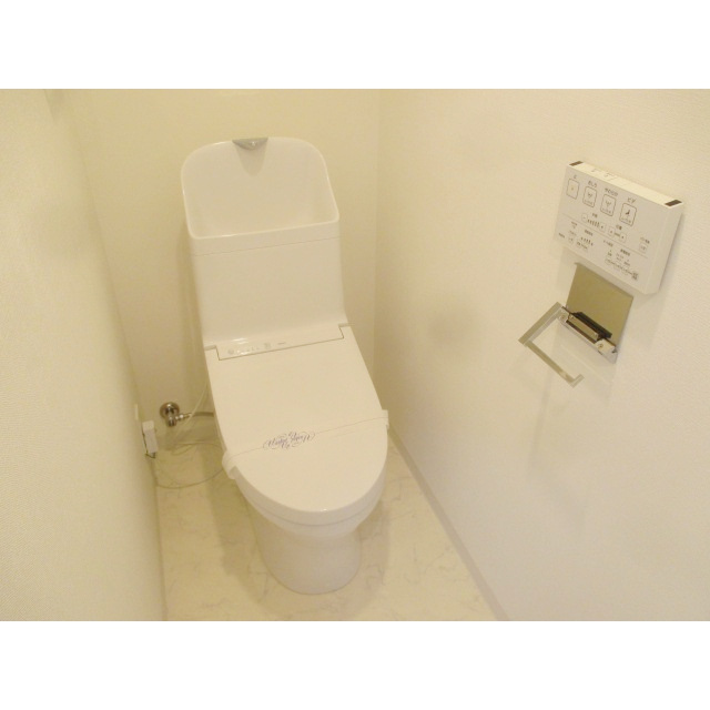 マンスリーリブマックス東武スカイツリーライン梅島クレヴィスタ★『禁煙ルーム・26平米・築浅』【Wi-Fi無制限・デスク・チェア】≪プレミアムシリーズ≫の物件画像