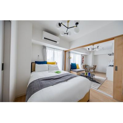 最寄り駅まで徒歩5分/家具・家電付き/グロワール伊勢佐木 702の物件画像