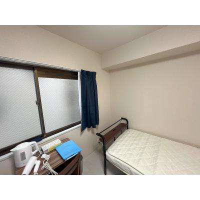 スマイズ伊勢原４　【禁煙🚭】　２階角部屋☆室内洗濯置場有☆伊勢原駅まで徒歩８分☆人気のＲＣ造の建物☆の物件画像