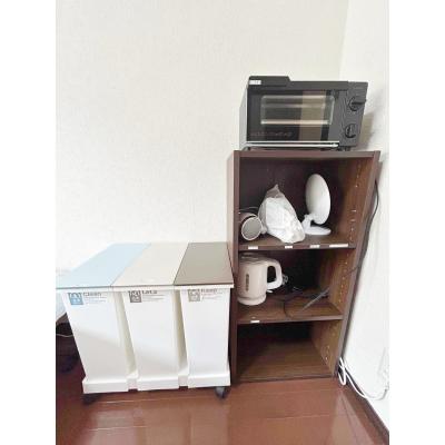 【人気の禁煙ルーム】即入居可、近隣にスーパー2ヵ所・コンビニ3ヵ所、ネット無料、食器・洗剤タオル等オプション完備、ネット接続テレビ付き、リモートワーク可の物件画像