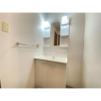 グローバルマンスリー松縄【Wi-Fi無料・敷地内駐車場あり！お問合せからご退去まで来店不要・対面不要でご対応可能！】の物件画像