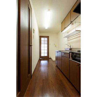 グローバルマンスリー松縄【Wi-Fi無料・敷地内駐車場あり！お問合せからご退去まで来店不要・対面不要でご対応可能！】の物件画像