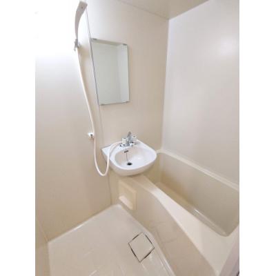 【恵比寿駅まで5分】駅近｜禁煙｜家具家電一式｜渋谷徒歩圏内｜BraTTo恵比寿ヴェルの物件画像