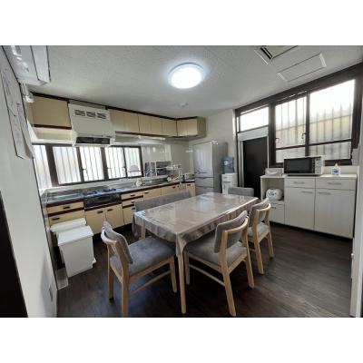 ✿Az　House✿（アズハウス）戸建て物件。美浜まで車で７分。定員６名可。詳細はお問い合わせ下さい♪の物件画像