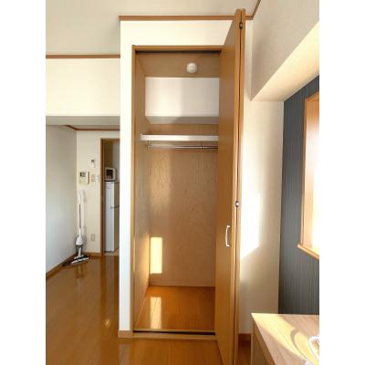 🔷🔹🔸🔶⭐「守谷」駅🚃徒歩1分！⭐オートロック、浴室乾燥機、ウォシュレット⭐1Kタイプ⭐RC造⭐【禁煙&Wi-Fi無料】⭐🔶🔸🔹🔷「T7」の物件画像