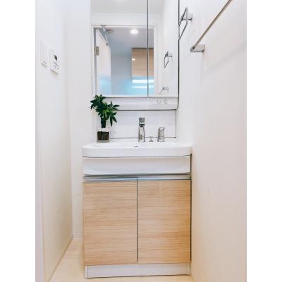 FRマンスリー城東　★最寄り駅まで徒歩３分★　★『京橋』駅まで１駅２分★　★築２年★の物件画像