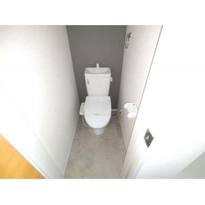 🌷🧸【築浅・二色浜駅徒歩6分！】快適設備が揃ったデザイナーズ1K👯‍♀️🌟の物件画像