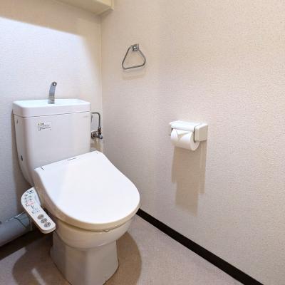 🍀賃料60％割引実施中📢　5月の入居もお申込み受付開始🎏　【コンビニ・スーパーも近くて便利✨】　エイペックス中之島南 🚭［No.5083040］の物件画像