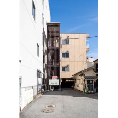 Wifi・駐車場無料！家具家電付！即入居可！TM51 401号室の物件画像