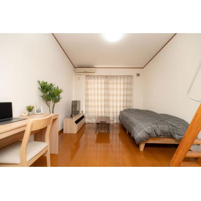 駐車場＆Wifi無料！家具家電付！即入居可！TM37の物件画像