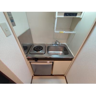 🌈🌈【家具家電付のお部屋✨】コンビニ徒歩3分の好立地🚶‍♀️✨の物件画像