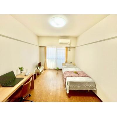 【名古屋市熱田区/熱田神宮伝馬町駅徒歩約1分/無料Wi-Fi/バストイレ別/洋室8帖/エレベーター】熱田泰文堂ビル 3B号室 ファミマンの物件画像