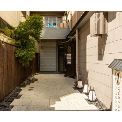 NESTRY ASAKUSA 【浅草寺徒歩1分/浅草駅徒歩2分/江戸の雰囲気と東京の絶景/浅草寺＆スカイツリーの近く】の物件画像