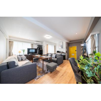 NESTRY ASAKUSA 【浅草寺徒歩1分/浅草駅徒歩2分/江戸の雰囲気と東京の絶景/浅草寺＆スカイツリーの近く】の物件画像