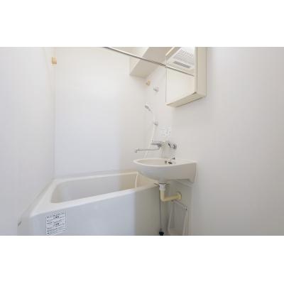 ★Sステイ横濱関内BAY MARKS【禁煙ルーム・１K・セミダブルベッド】★インターネットWi-Fiレンタル可★浴室乾燥機・温水洗浄便座・ガス2口K★ペット飼育相談★の物件画像