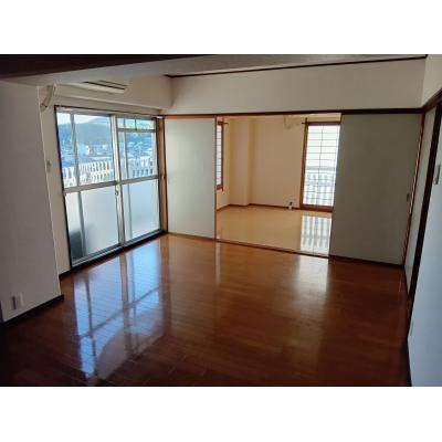 淡路島津名一宮IC車4分🚙駐車場1台込✨2LDK2名入居可！ドラッグストア徒歩2分🛒Wifi無料👍バーゼル壱番館501の物件画像