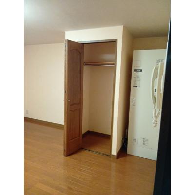 淡路島東浦ICから車７分　駐車場１台込！コンビニ隣✨スーパー目の前🛒Wifi無料👍マンション北の街208の物件画像