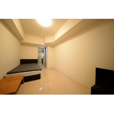 【大阪梅田駅、中津駅、中崎町駅】EP梅田・中崎町Ⅲ　NR➀【8.6帖タイプ・NET無料・分譲貸・ペット飼育相談可・南向きのお部屋】の物件画像