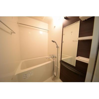 【大阪梅田駅、中津駅、中崎町駅】EP梅田・中崎町Ⅲ　NR➀【8.6帖タイプ・NET無料・分譲貸・ペット飼育相談可・南向きのお部屋】の物件画像