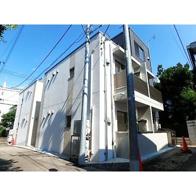 【J’sコート代々木 102号室】厚さ25㎝超高密度ポケットコイルマットレス使用！新宿駅徒歩9分！築浅デザイナーズRCマンション☆【インターネット無料】の物件画像