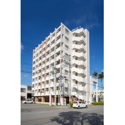 【トーマスあげな808】うるま市・沖縄市にもアクセス便利！　軽自動車専用駐車場1台無料　Wi-Fi無料　コンビニ徒歩1分の物件画像