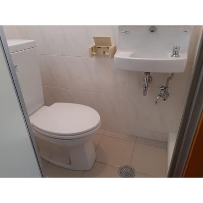 【トーマス安里502】ゆいレール安里駅まで徒歩5分・ゆいレールおもろまち駅まで徒歩6分・国際通りまで車で3分・Wi-Fi無料・駐車場付き（軽自動車専用）の物件画像