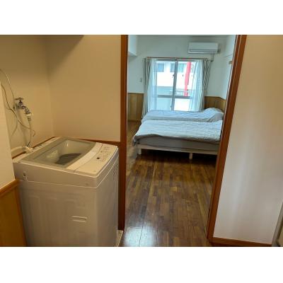 【トーマス安里309】4名利用可・セミダブル2台あり　安里駅まで徒歩5分・おもろまち駅まで徒歩6分・国際通りまで車で3分・Wi-Fi無料・駐車場付き（乗用車可能）の物件画像