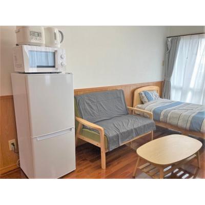 【トーマスあげな807】うるま市・沖縄市にもアクセス便利！　軽自動車専用駐車場1台無料　Wi-Fi無料　コンビニ徒歩1分の物件画像