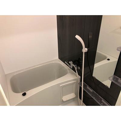 【トーマス前田Ⅱ401】コンビニ徒歩1分　駐車場1台付（軽専用）Wi-Fi無料　モノレール前田駅まで徒歩15分の物件画像