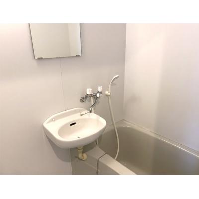 【トーマスビル602】浦添市中心部　駐車場1台無料（軽のみ）　スーパー徒歩１分・パルコシティまで車で6分の物件画像