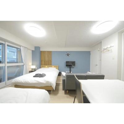 【東本願寺前5分】ウッドデッキ付/出張・短期滞在◎丨マンションカトレア203(禁煙)(1)の物件画像