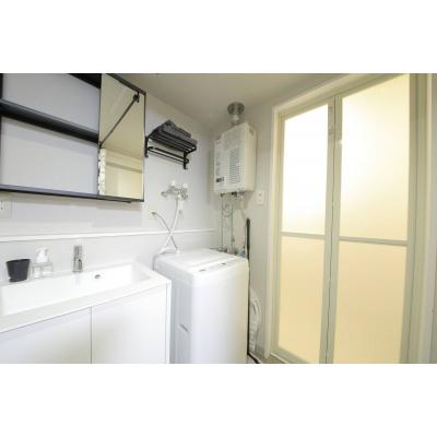 【東本願寺前5分】ウッドデッキ付/出張・短期滞在◎丨マンションカトレア203(禁煙)(1)の物件画像