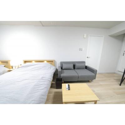 【東本願寺前5分】ウッドデッキ・無料Wi-Fi完備丨マンションカトレア205(禁煙)(1)の物件画像