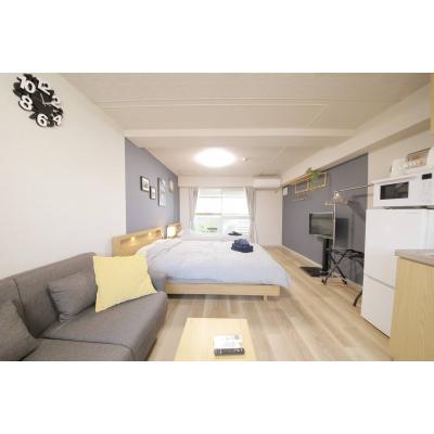 【東本願寺前5分】ウッドデッキ付・無料ネット完備丨マンションカトレア501(禁煙)(1)の物件画像