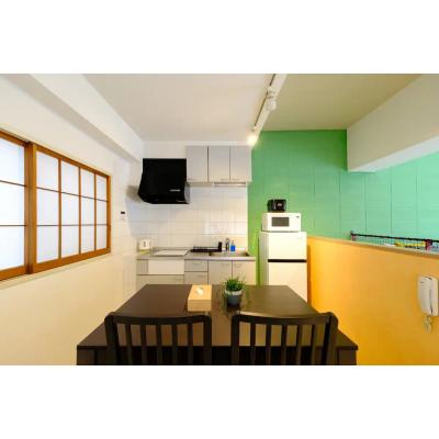 【両国7分】黄緑壁紙の和風メゾネット／長期滞在◎丨ランドフォレスト両国301(禁煙)(1)の物件画像