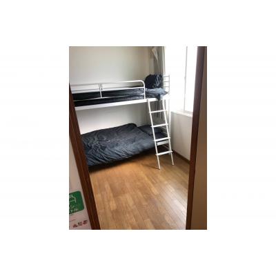 【南郷13丁目6分】ネット無料・買物便利！最大8名利用可丨ラ・モンターニュ202(禁煙)(1)の物件画像