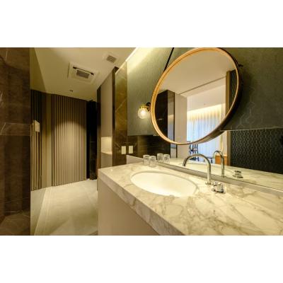 【六本木2分】広々リビング・無料Wi-Fi完備！長期滞在◎丨Roppongi House by U501(禁煙)(2)の物件画像