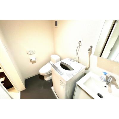 【小幡8分】ロフト付！テレワークOK・バストイレ別丨Xevi Flat105号室※1名入居※ロフト付、デザイナーズ１R(2)の物件画像