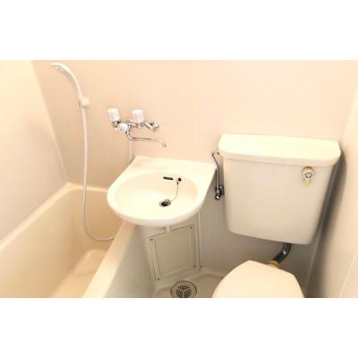 【平和台8分】テレワークに◎ネット無料！バス・トイレ別丨東都マンスリー　キューブ平和台1K（禁煙）(4)の物件画像