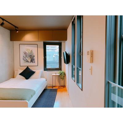 【不動前8分】目黒|洗練空間|テレワーク◎丨EstLargo MeguroStudio With Balcony（1DK）(2)の物件画像