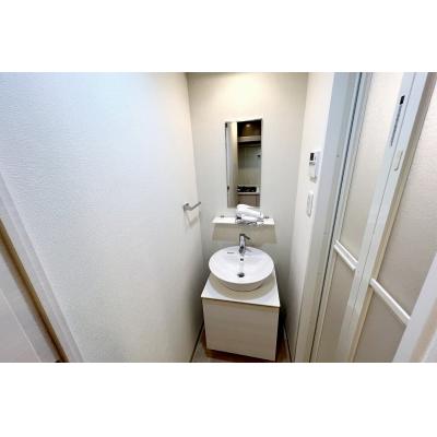 【新大阪7分】テレワークにも！無料ネット完備丨W-STYLE新大阪Ⅱ1K(禁煙)(1)の物件画像