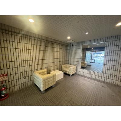 POROKARIバスセンター前G/複数室有/エアコンの物件画像