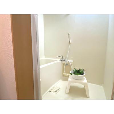 🌈新規オープンにつき賃料半額🌈🚃唐戸バス停、あるかぽーとまで徒歩7分🚶‍♂️🚶‍♂️🛜インターネット無料　🅿️駐車場確約　生活利便性✨✨の物件画像